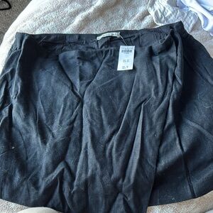 Abercrombie Linen Skort